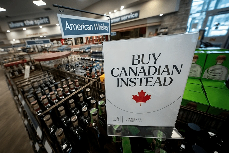 Read more about the article Canadians Fight Back Against US Tariffs with ‘Elbows Up’ Strategy